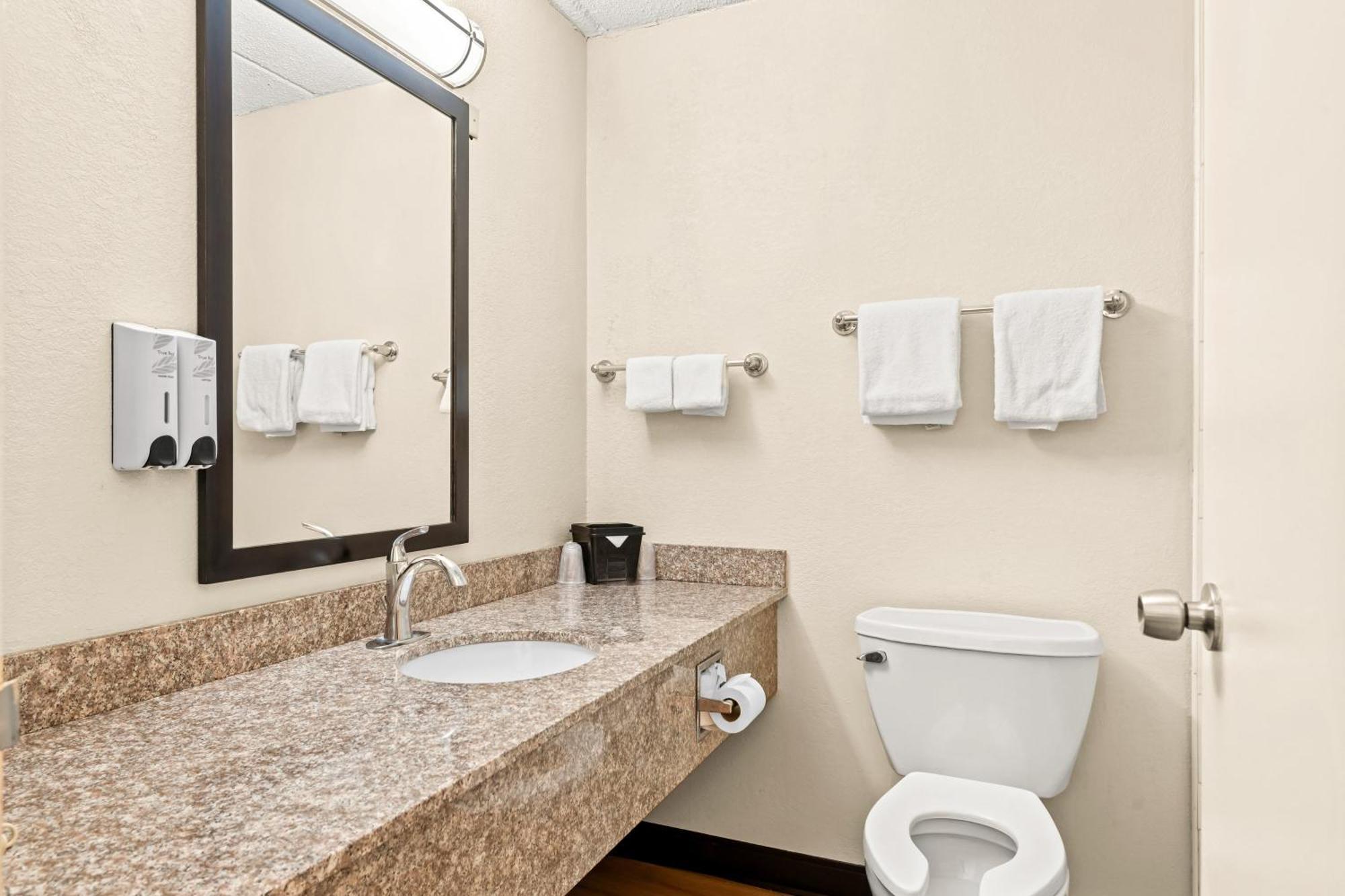 Red Roof Inn קורטלנד מראה חיצוני תמונה